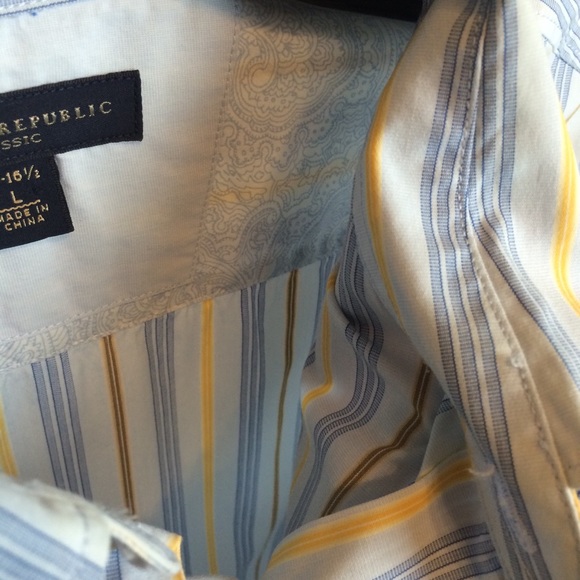 Banana Republic classic button down long sleeve - Picture 11 of 12